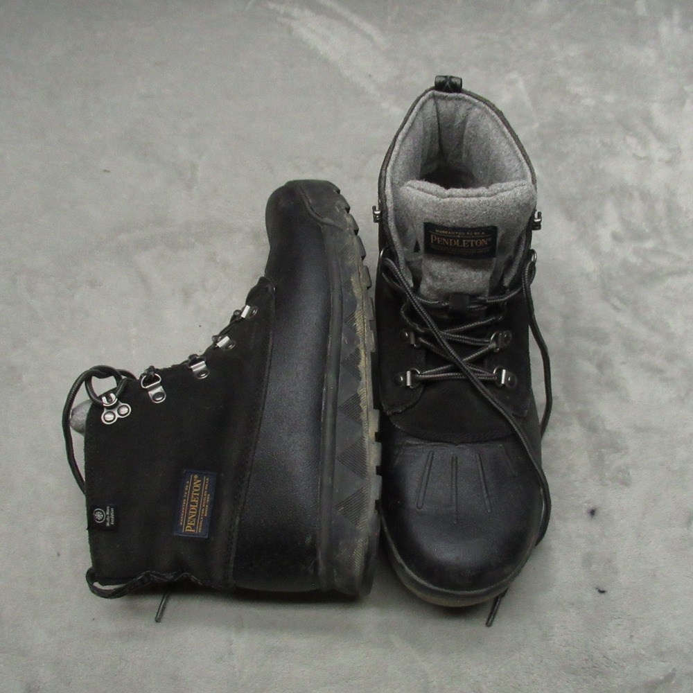 Pendleton Men 10.5 Duck Boots Black Leather Lace Up Winter Hiking Rugged Outdoor